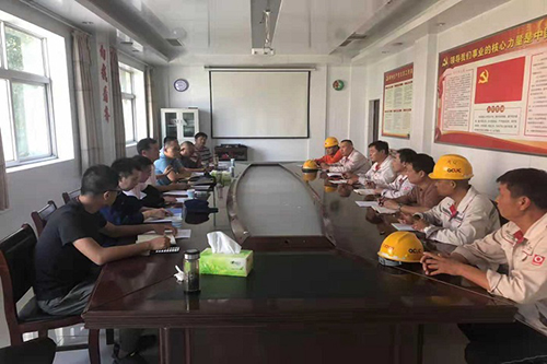 峄城区多部门联合检查社会单位消防安全.jpg